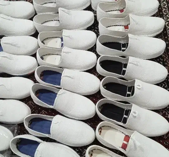 کلاش|کیف، کفش، کمربند|مریوان, |دیوار