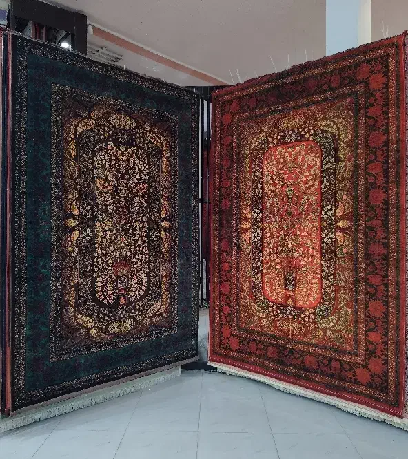 چشم نوازی برگ های نارنجی در تم پاییزی شهرفرش|فرش|ملایر, |دیوار