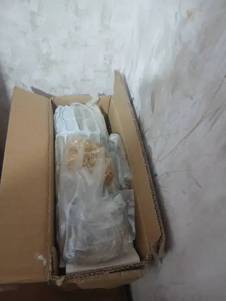 لوستر نو|لوستر و چراغ آویز|پرند, فاز ۶|دیوار