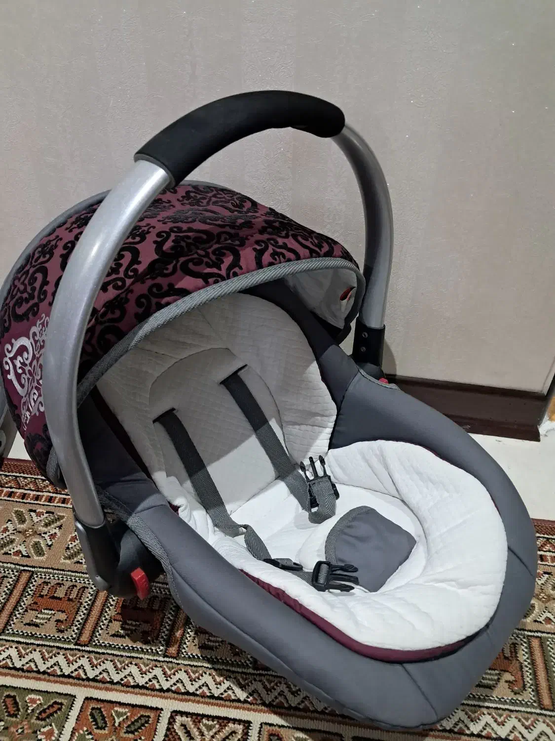 کریر و روروئک وکیف نوزادی|کالسکه و لوازم جانبی|اصفهان, پوریای ولی|دیوار