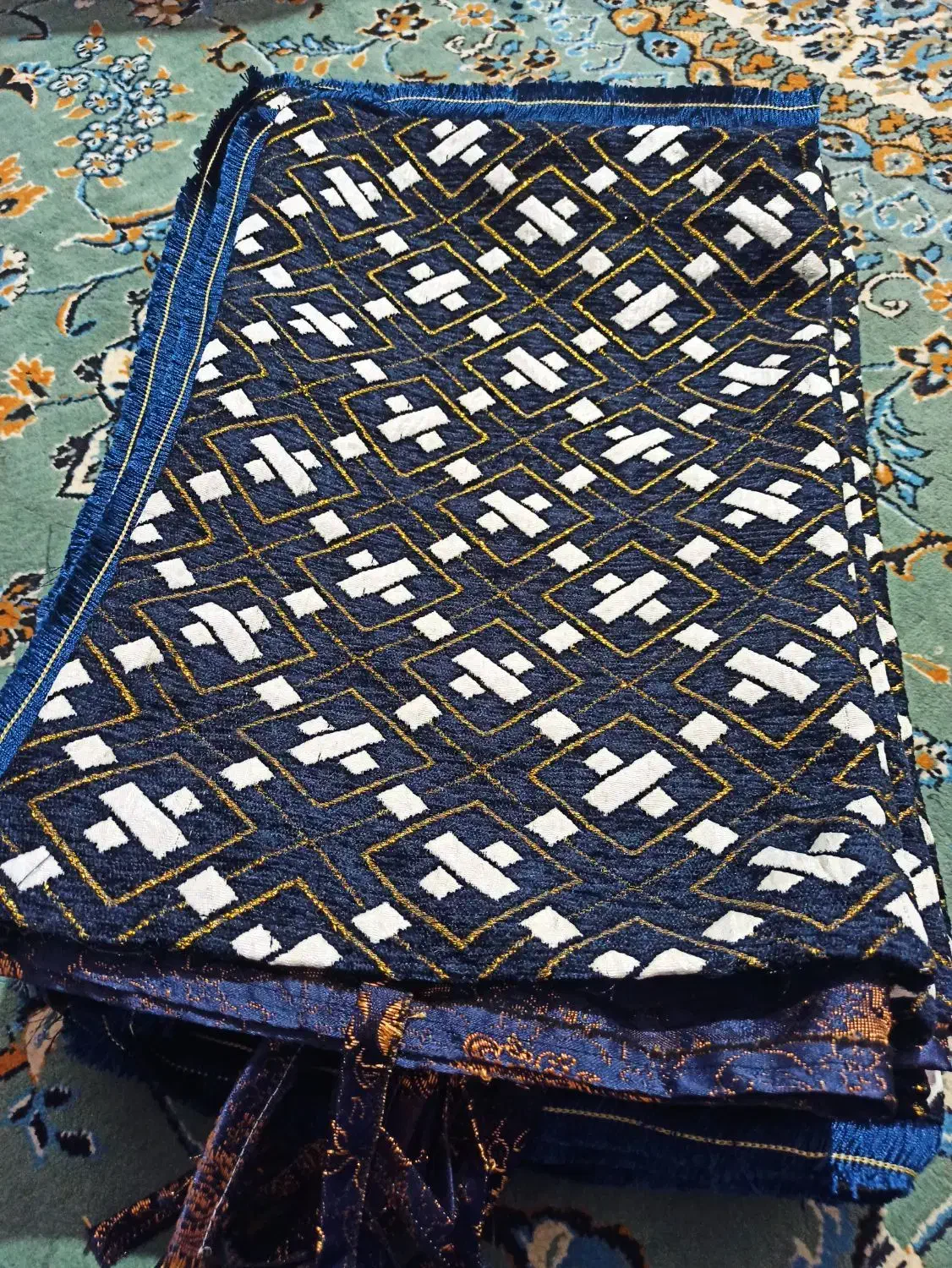 تشک مسافرتی جنس خوب ۴کیلویی الیاف سفید|رختخواب، بالش، پتو|صدرا-فارس, فاز ۱|دیوار