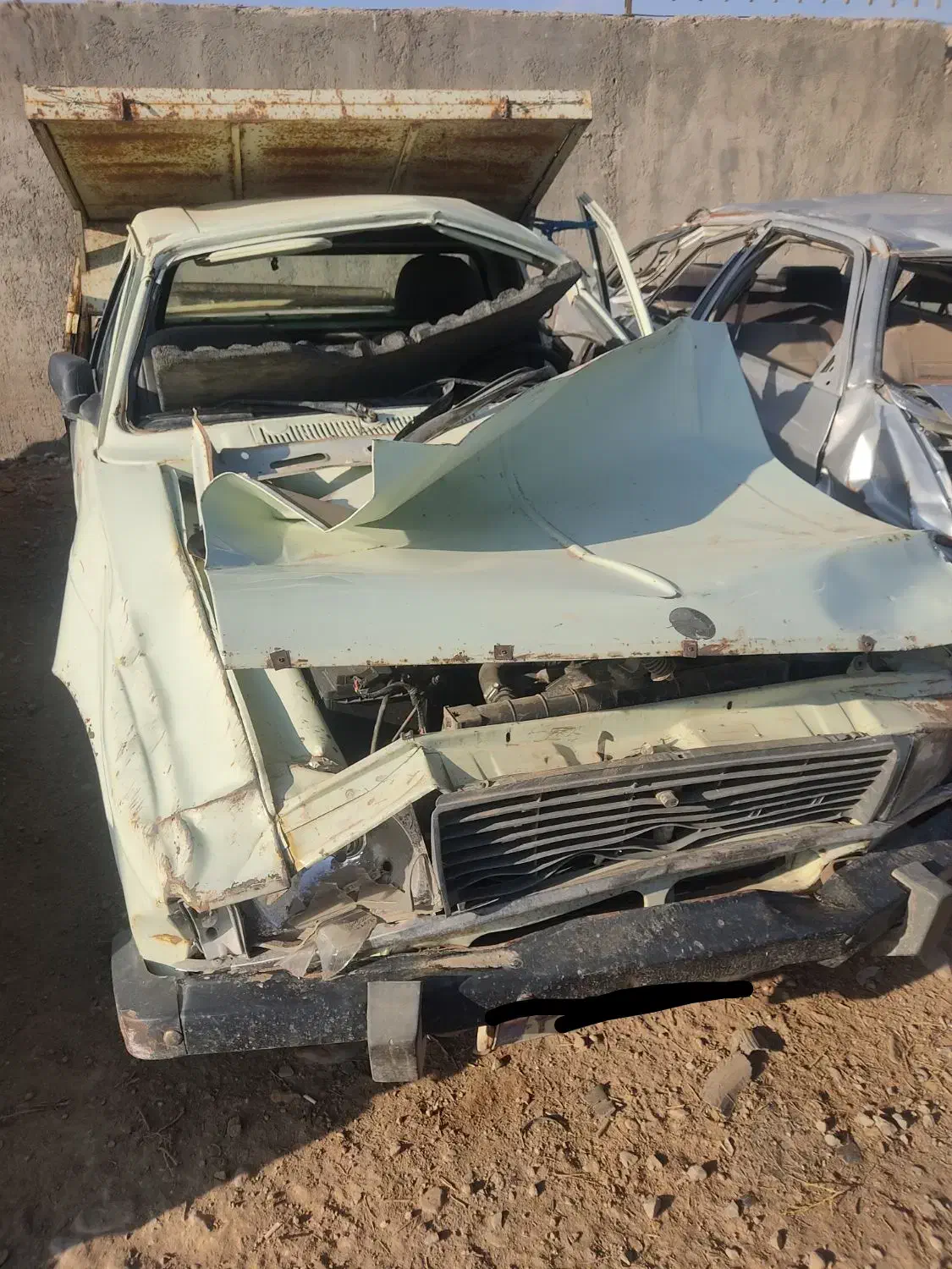 وانت تصادفی|خودرو سواری و وانت|آمل, |دیوار