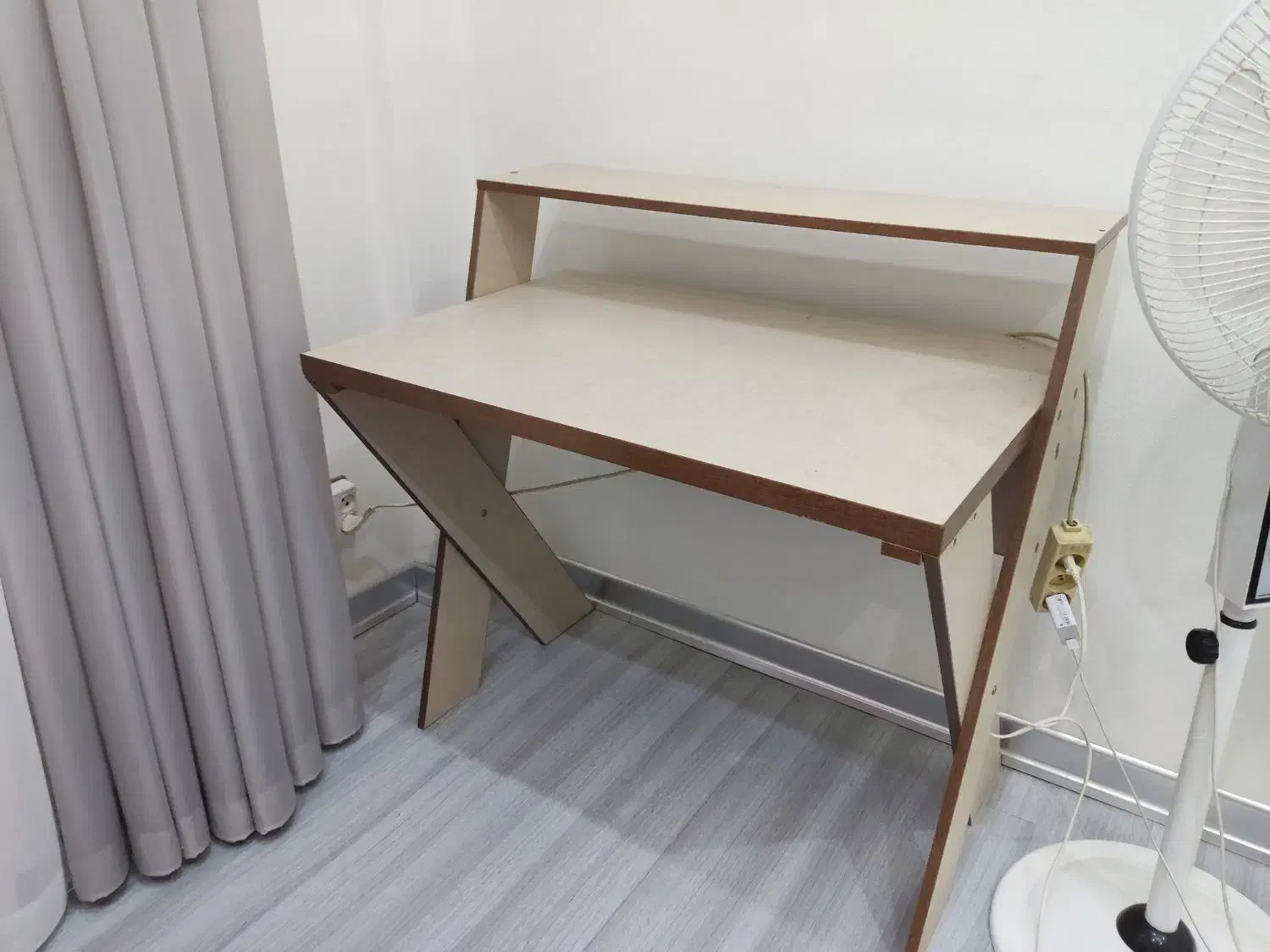 میز اسپرت کامپیوتر با پایه میز|میز تحریر و کامپیوتر|اراک, |دیوار