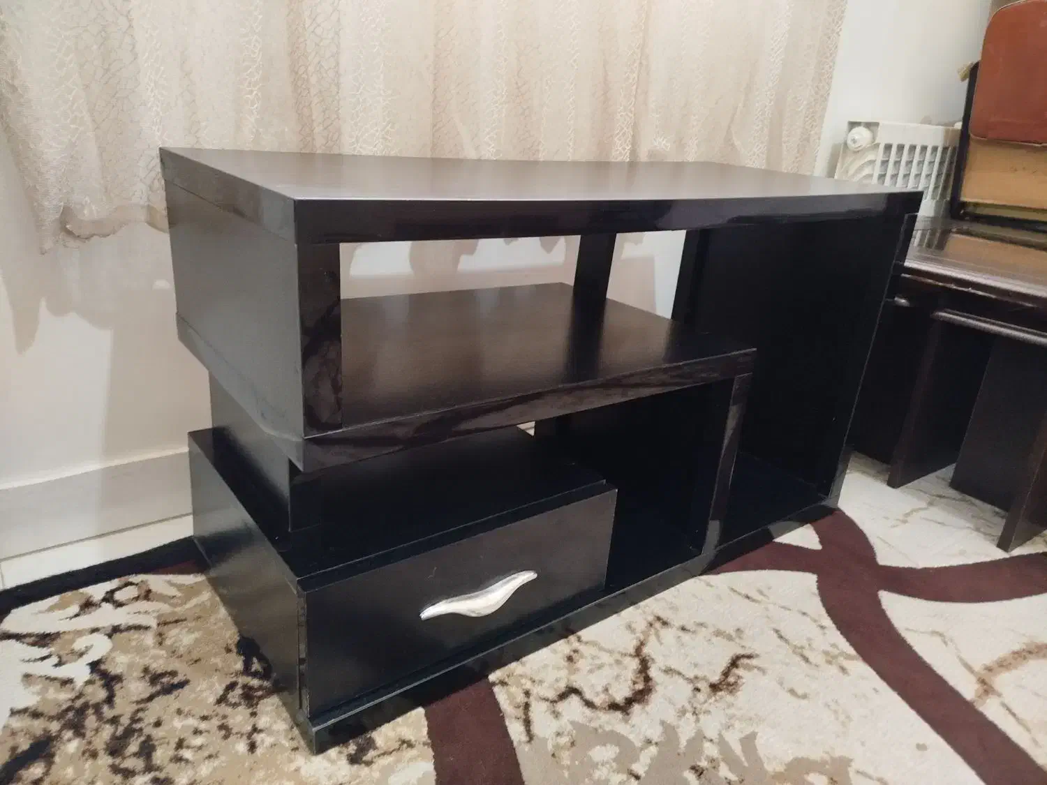 میز وسط و میز تلویزیون جنس چوب محکم|مبلمان خانگی و میز عسلی|تهران, مجیدیه|دیوار