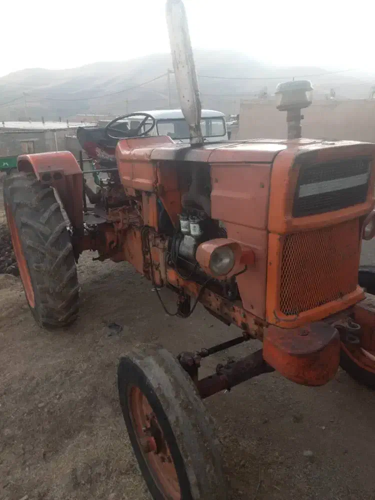 تراکتور رومانی|خودرو سنگین|سقز, |دیوار