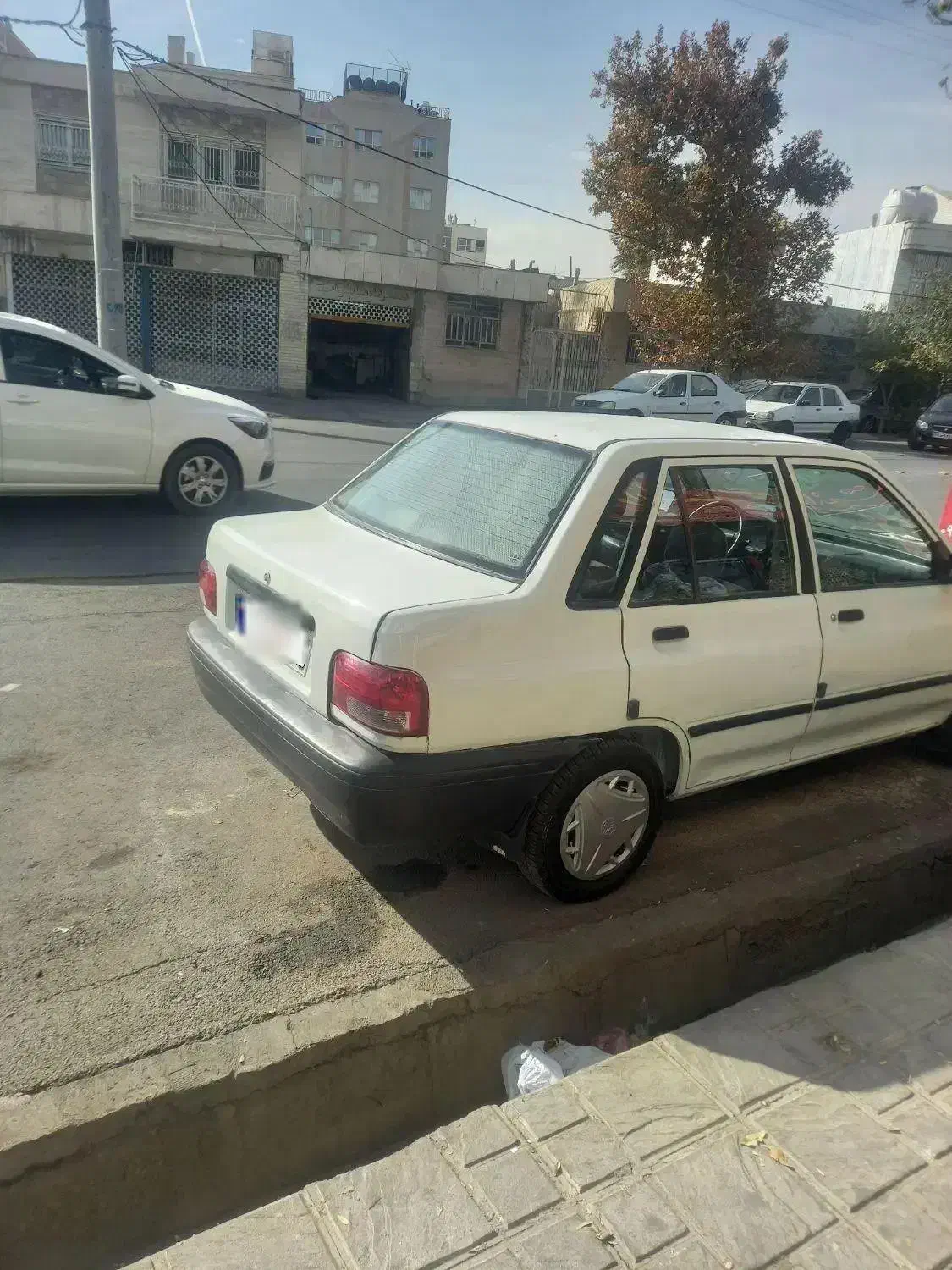 پراید سفید|خودرو سواری و وانت|شیراز, سایت اداری|دیوار