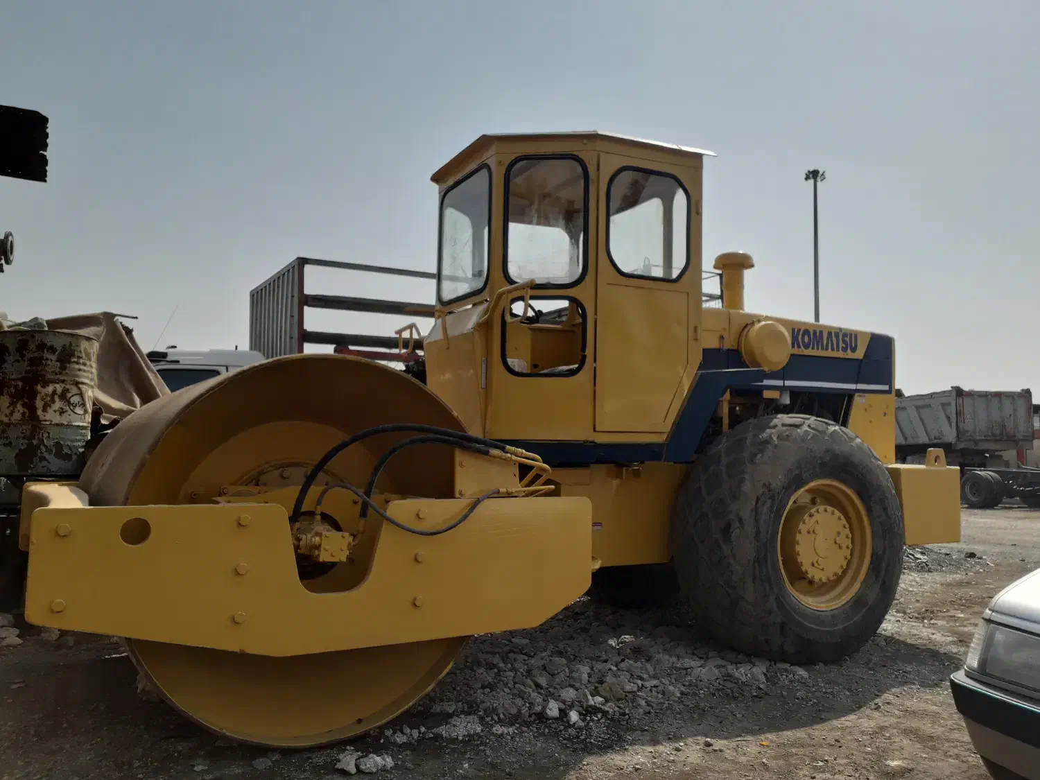 فروش غلطک خودرو مارک کوماتسو|خودرو سنگین|قدس, شهرقدس|دیوار