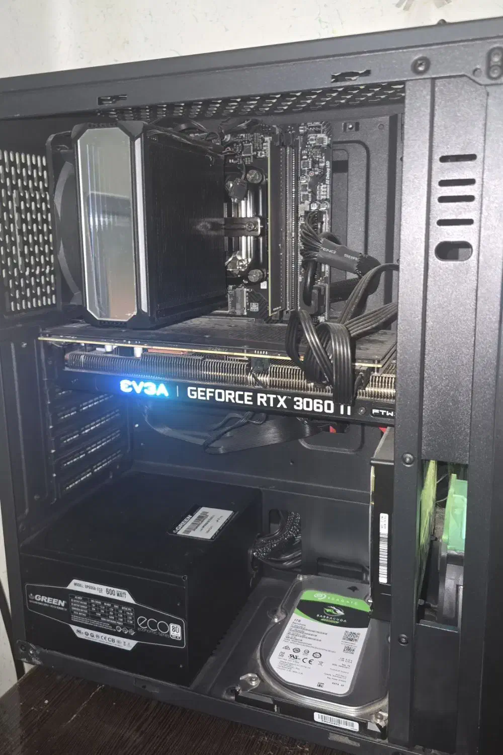 کامپیوتر گیمینگ|رایانه رومیزی|گرگان, |دیوار