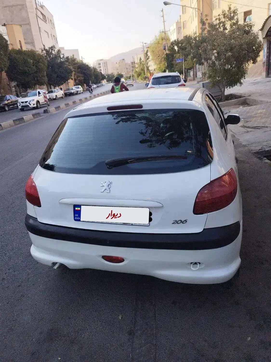 خودرو پژو 206 تیپ 2|خودرو سواری و وانت|شیراز, نیستان|دیوار