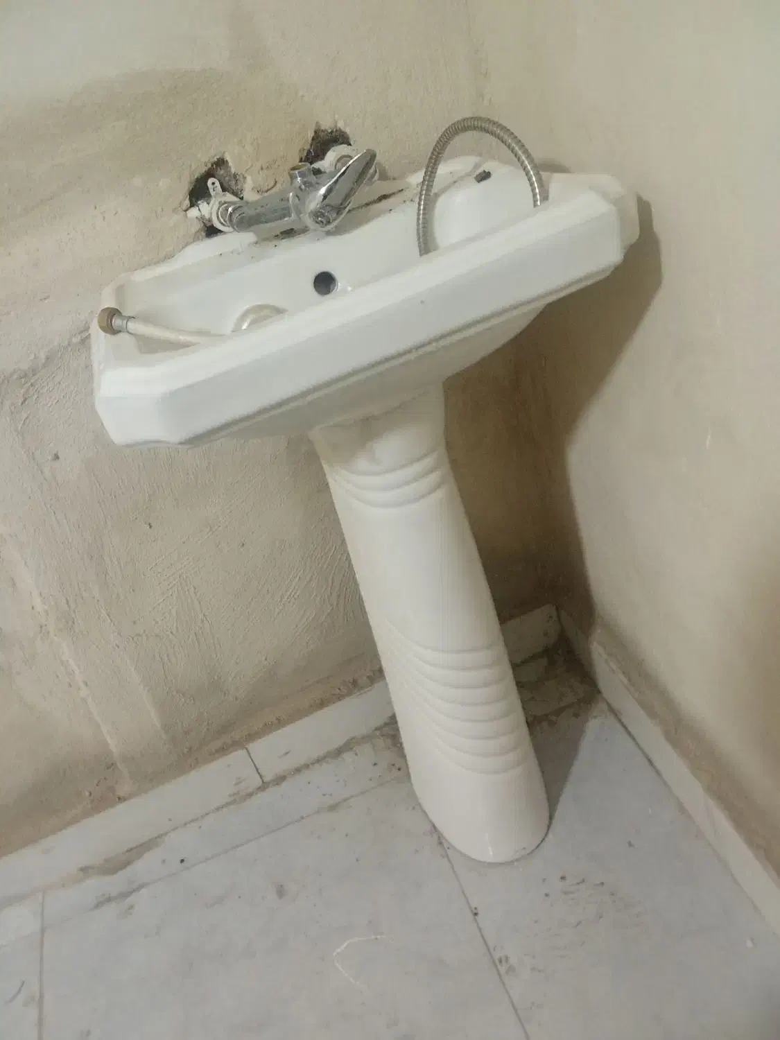 روشویی|لوازم سرویس بهداشتی|بروجرد, |دیوار