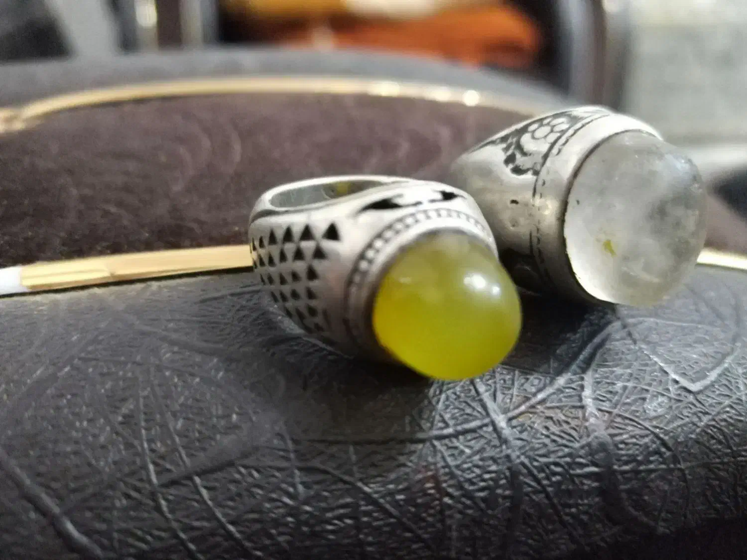 انگشتر نقره|جواهرات|تربت‌حیدریه, منظر|دیوار