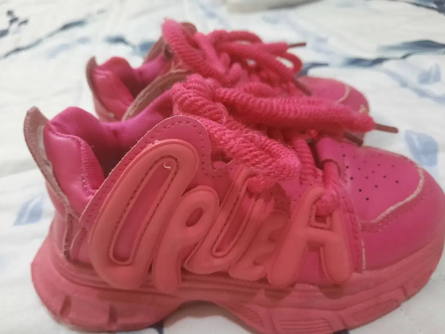 کفش بچه گانه|کفش و لباس بچه|اصفهان, فیض|دیوار