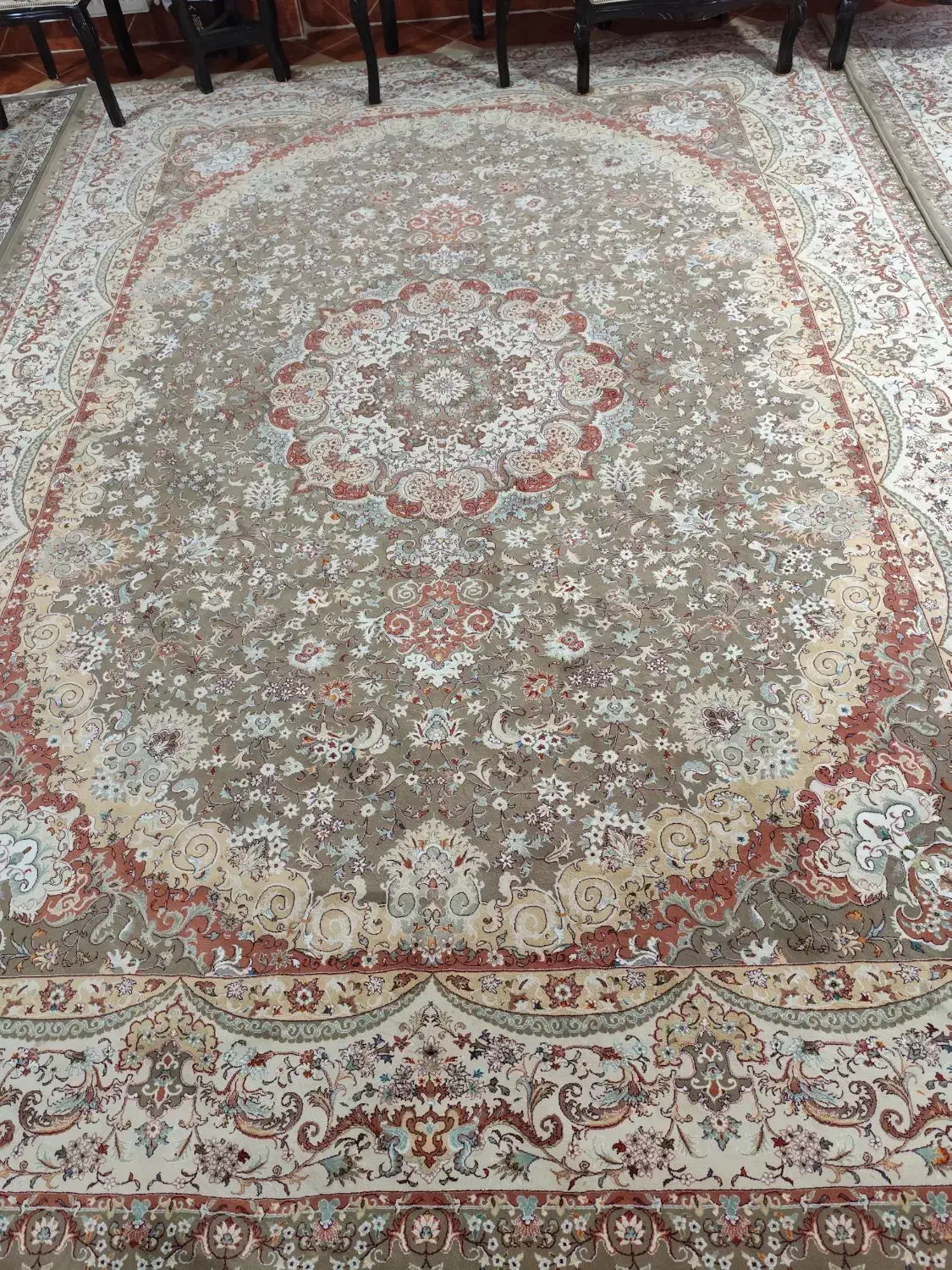 یک جفت فرش 12 متری پاتریس|فرش|قدس, شهرقدس|دیوار