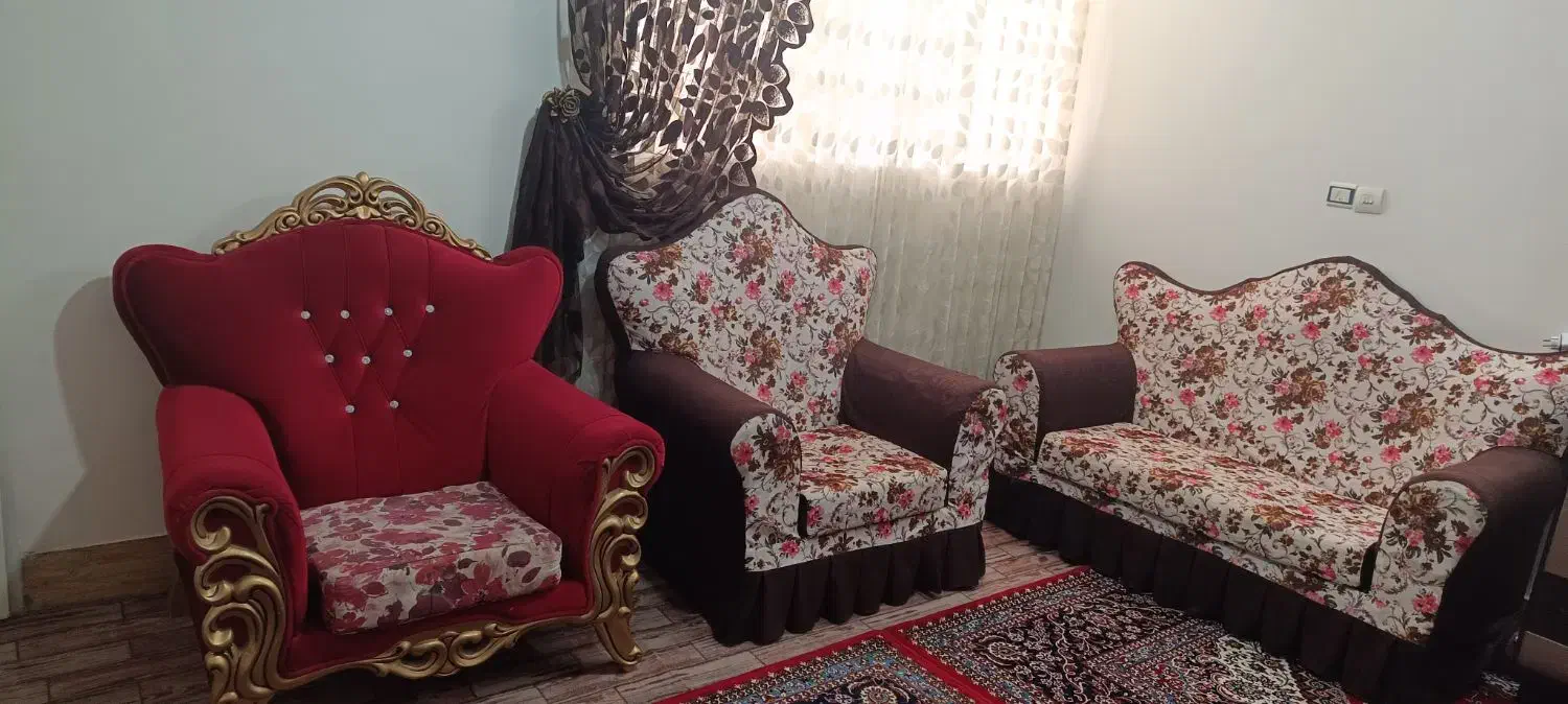 فروش فوری مبل|مبلمان خانگی و میز عسلی|قم, سید معصوم|دیوار