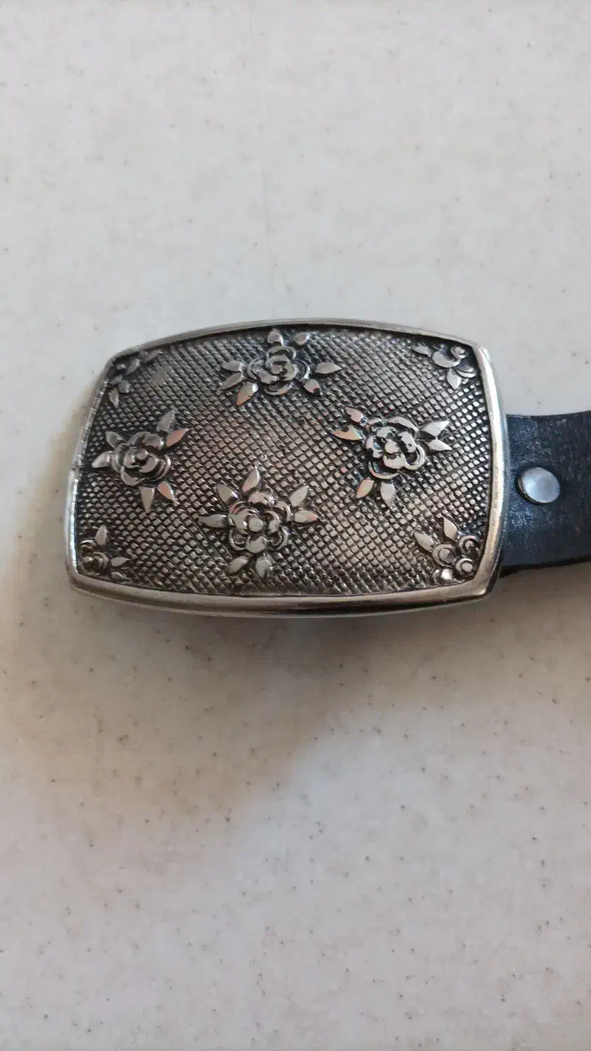 کمربند ایتالیایی قدیمی|کیف، کفش، کمربند|شهرکرد, |دیوار