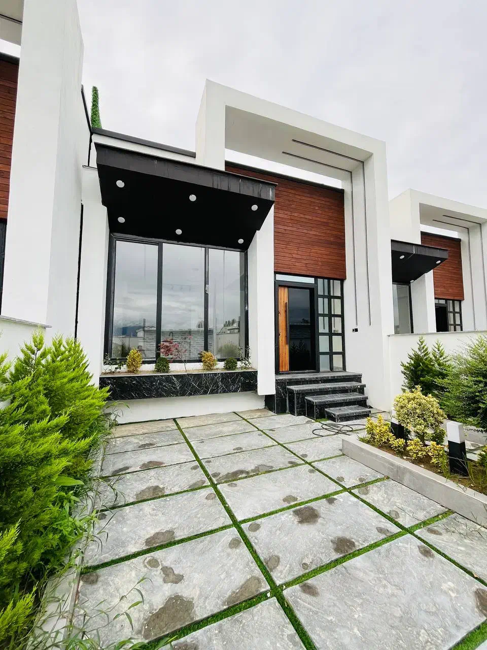 فلت همکف با روف روبه جنگل /کد624|فروش خانه و ویلا|چمستان, |دیوار