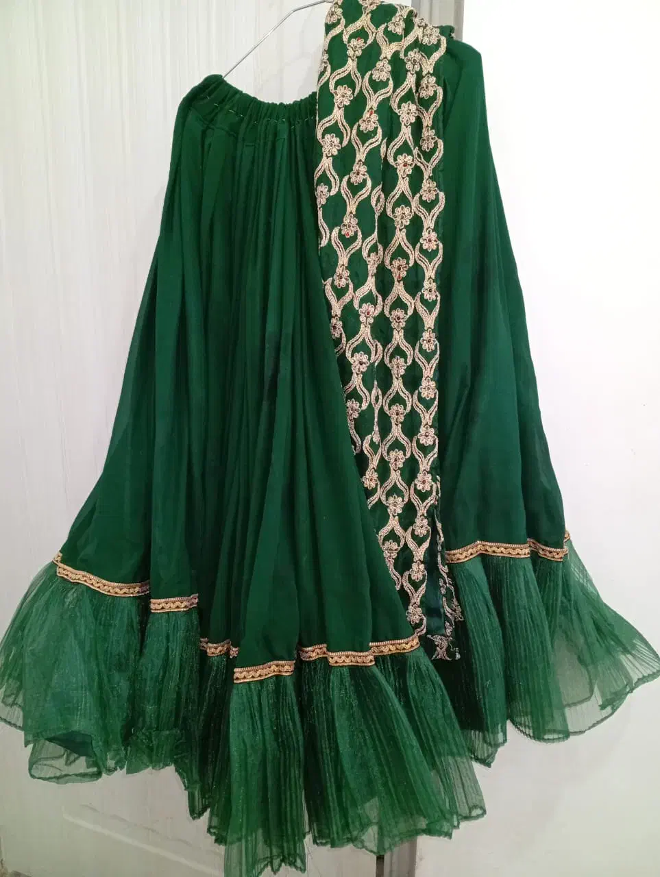 لباس محلی|لباس|فورگ, |دیوار