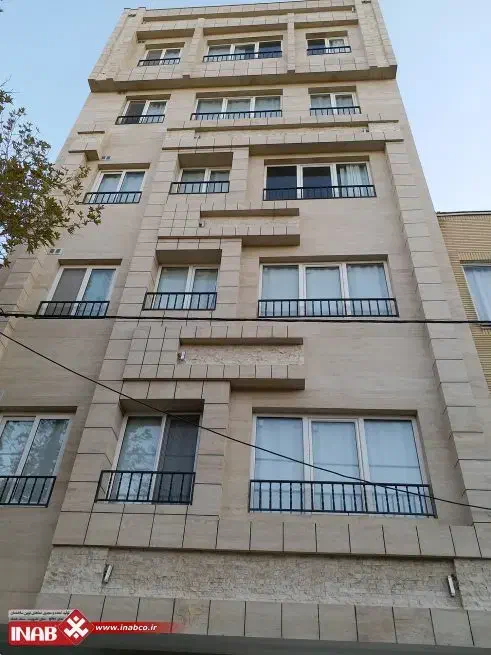 یک نفر نیروی کار خانم برای منزل|استخدام سرایداری و نظافت|قزوین, |دیوار