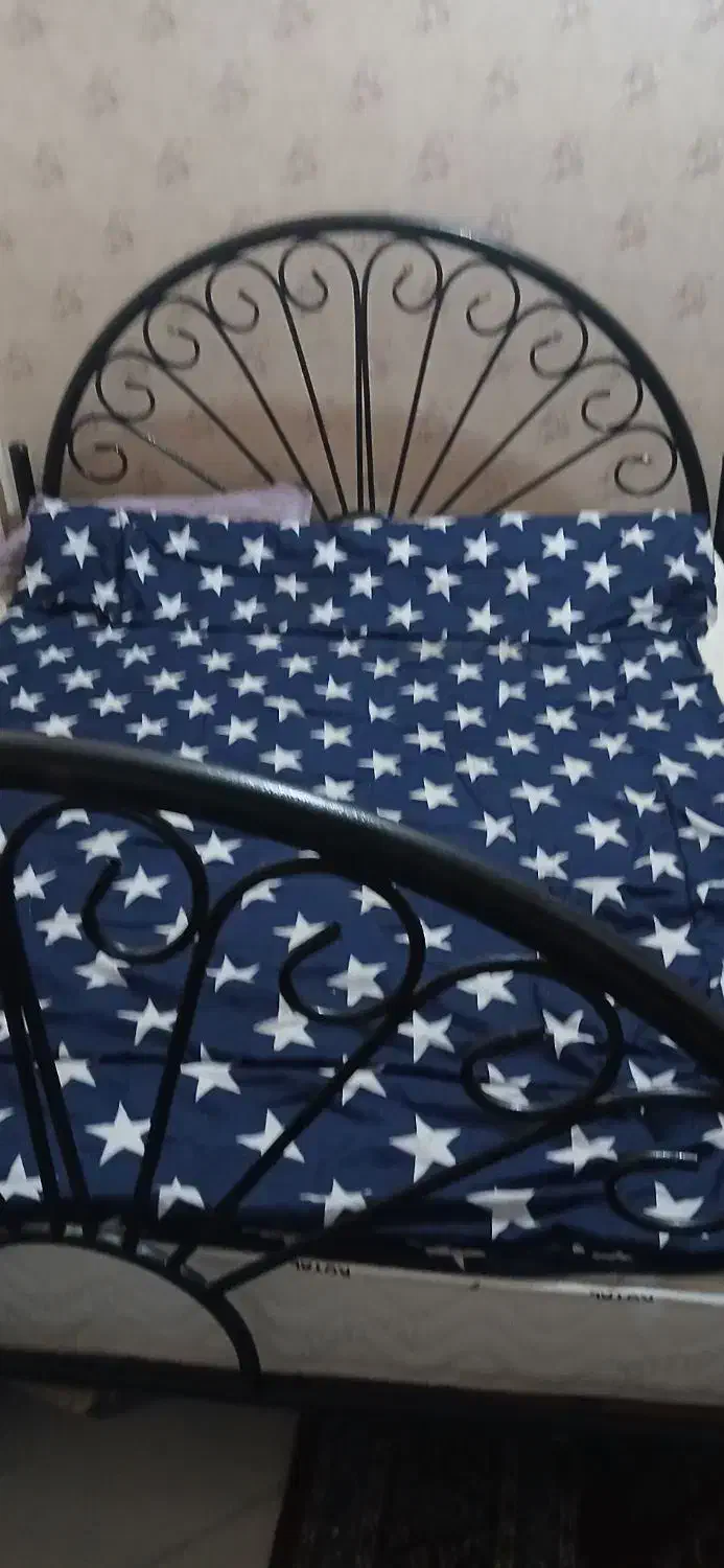 تخت دو نفره سالم فرفوژه|تخت و سرویس خواب|اهواز, کوی مهدیس|دیوار