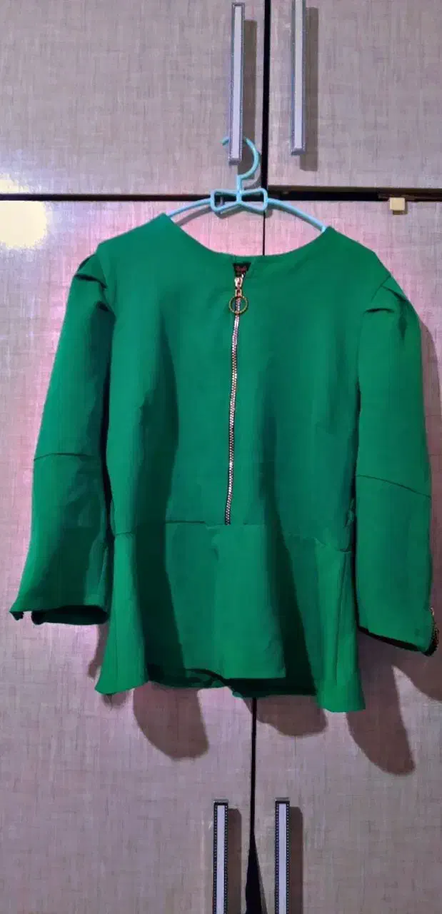 شومیز|لباس|تربت‌حیدریه, منصوریه|دیوار