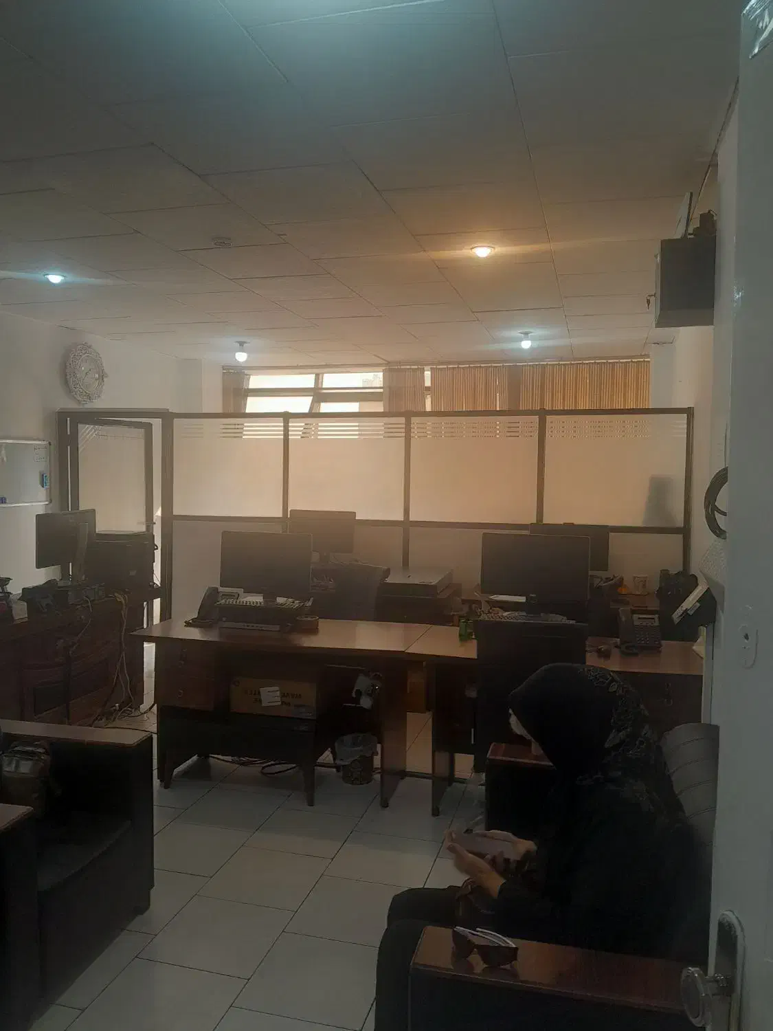 45متر فلکه دوم صادقیه گلدیس|اجارهٔ دفتر کار، اتاق اداری، مطب|تهران, صادقیه|دیوار