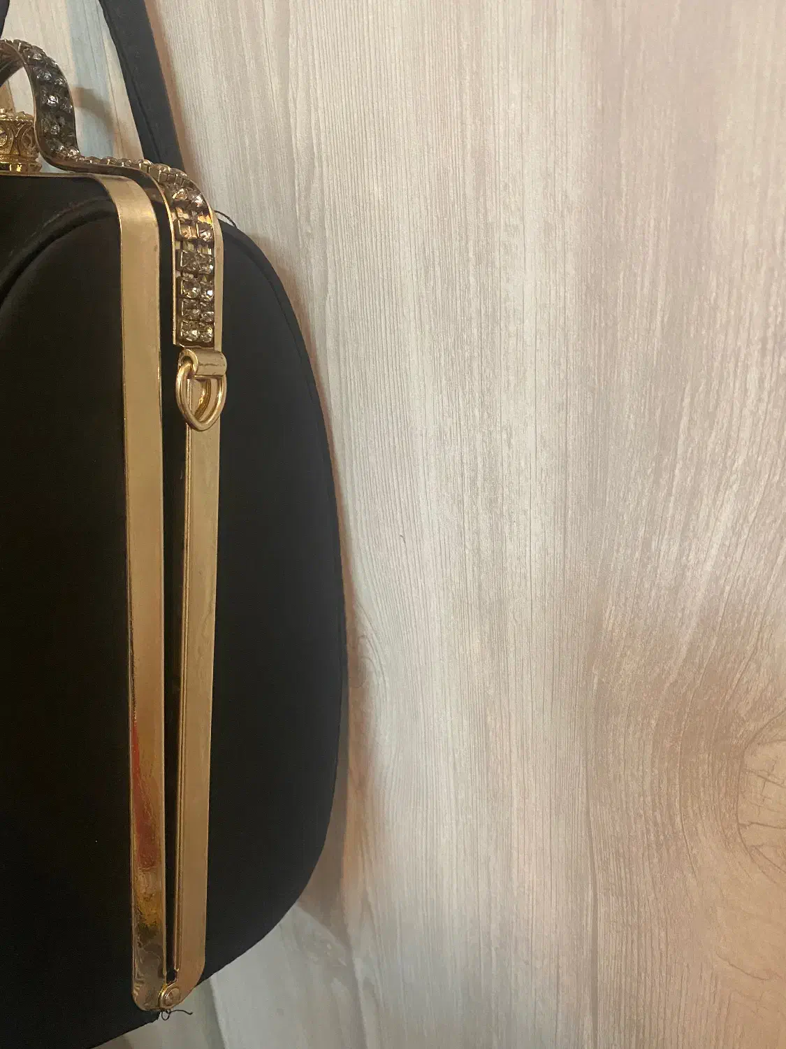 کیف مجلسی|کیف، کفش، کمربند|پاکدشت, پاکدشت (مامازند)|دیوار