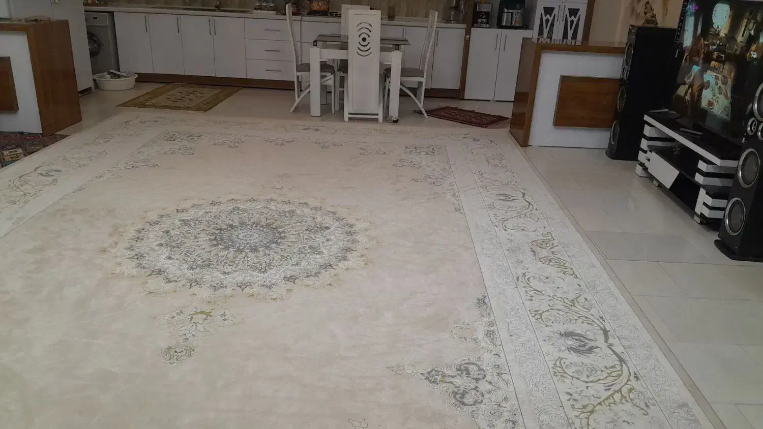 فرش 4در 6 نو و جدید|فرش|مشهد, بهار|دیوار