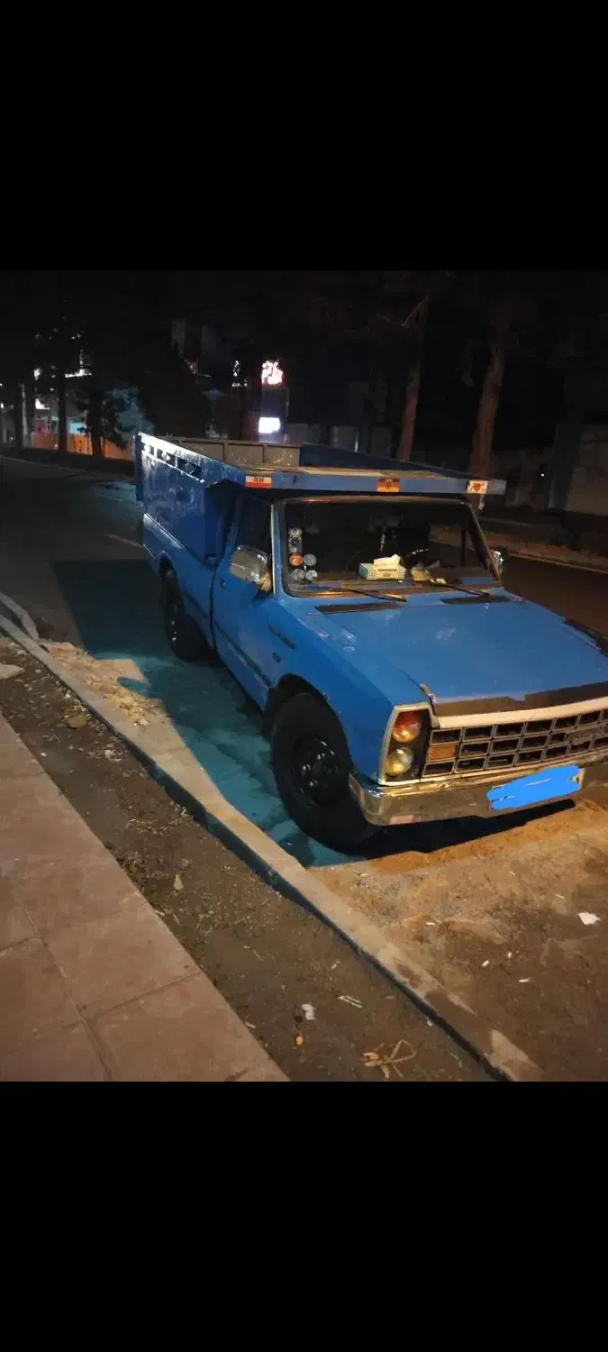 نیسان ۷۷ فروشی|خودرو سواری و وانت|قروه, |دیوار