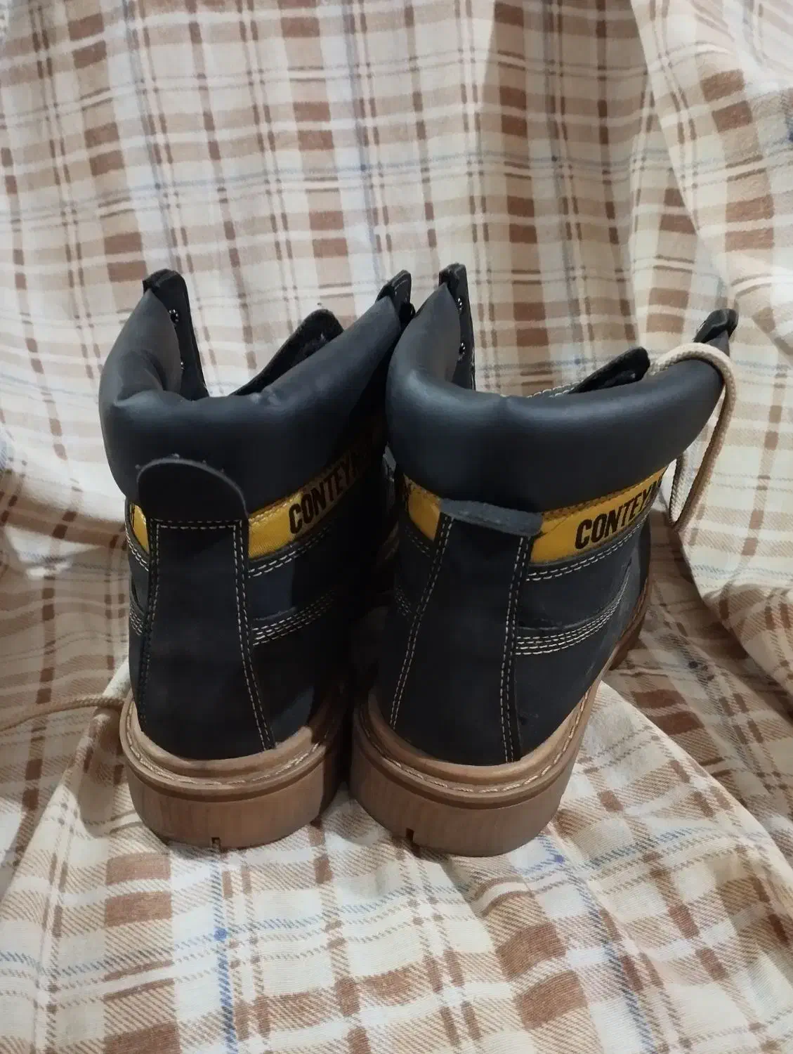 کتانی در حد نو|کیف، کفش، کمربند|تهران, بروجردی|دیوار