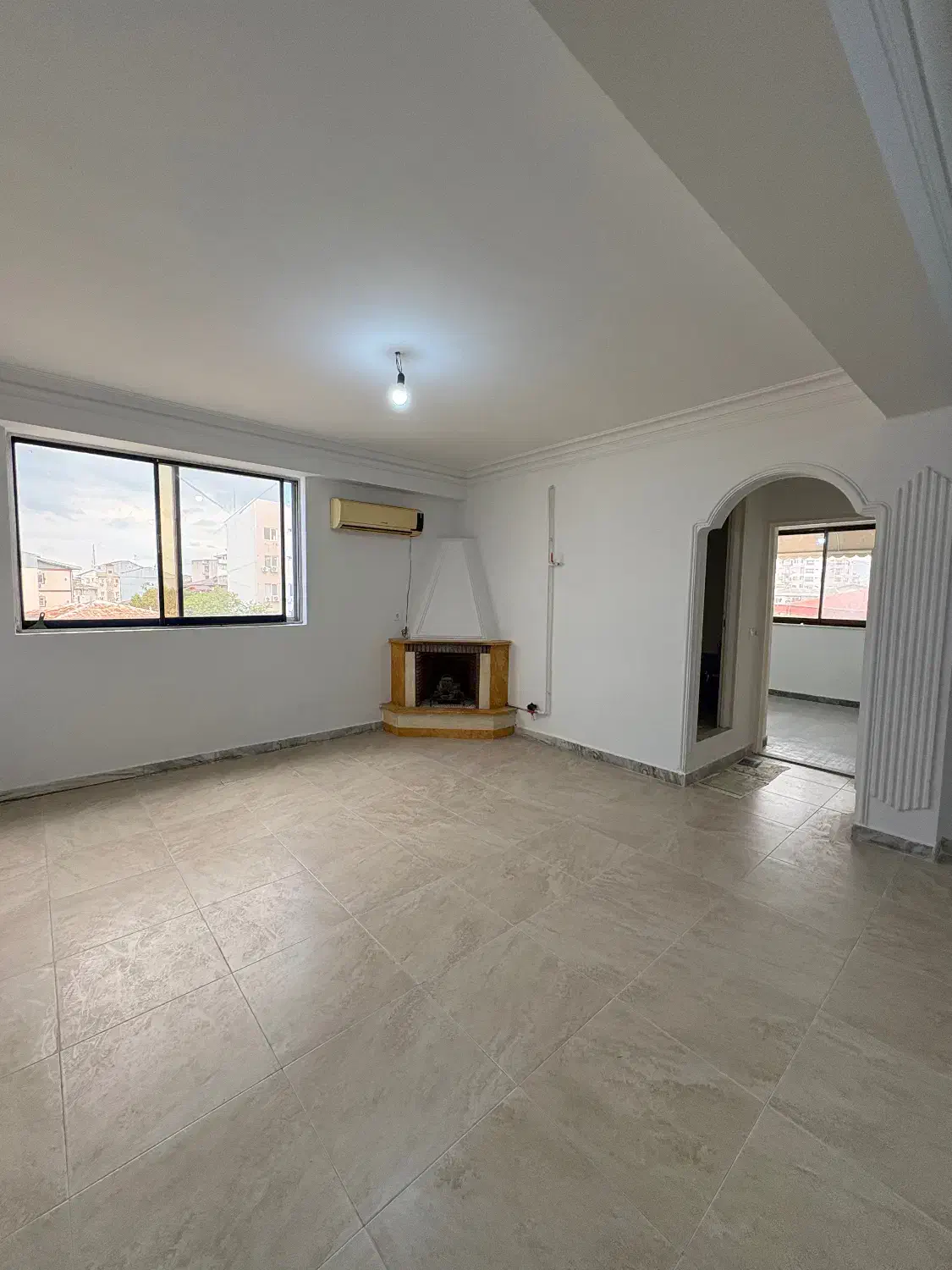 فروش آپارتمان ۹۳ متری  میدان انزلی|فروش آپارتمان|بندر انزلی, شهرداری|دیوار