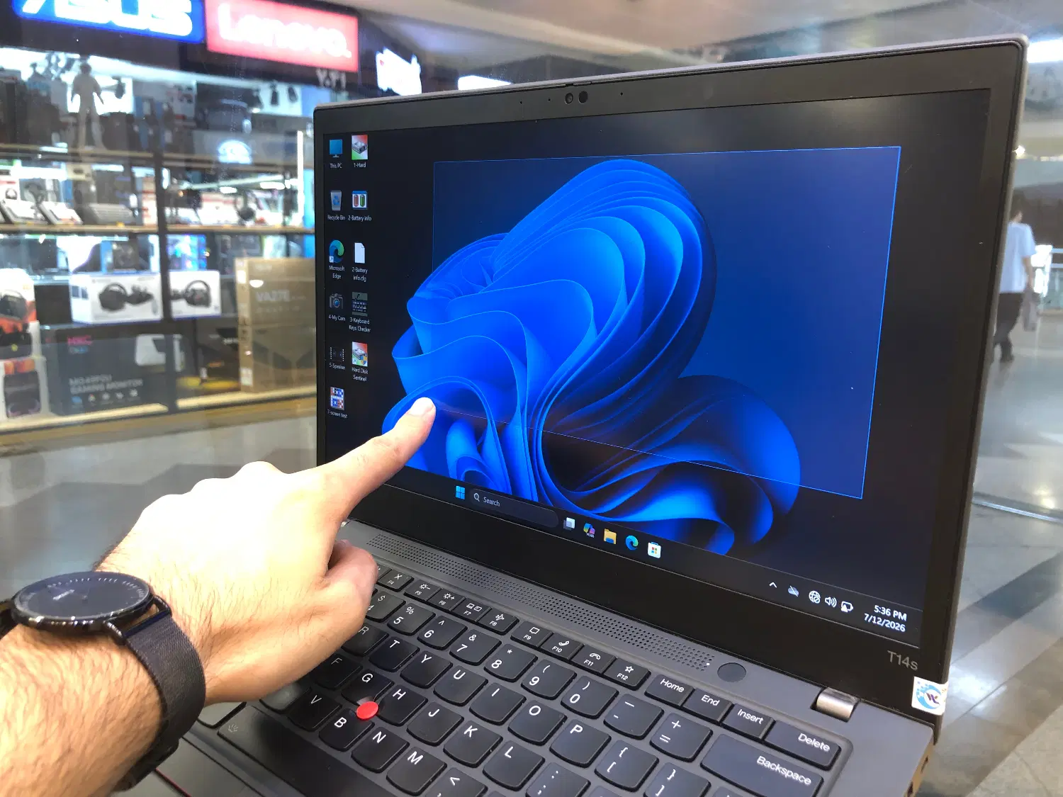Lenovo Thinkpad T14s|رایانه همراه|تهران, فلسطین (میدان انقلاب)|دیوار