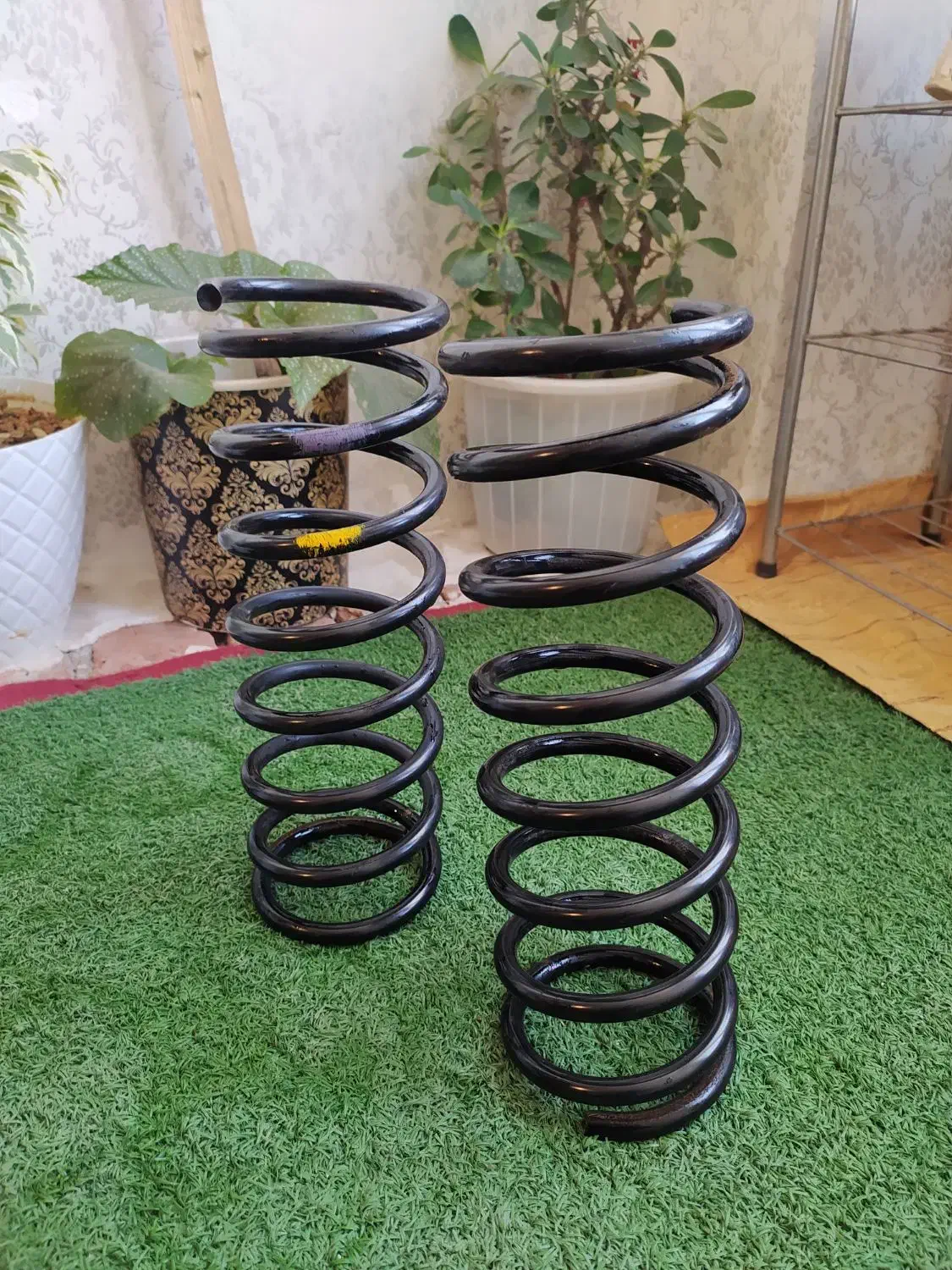 بورژن کمک فنر|قطعات یدکی و لوازم جانبی|اردبیل, |دیوار