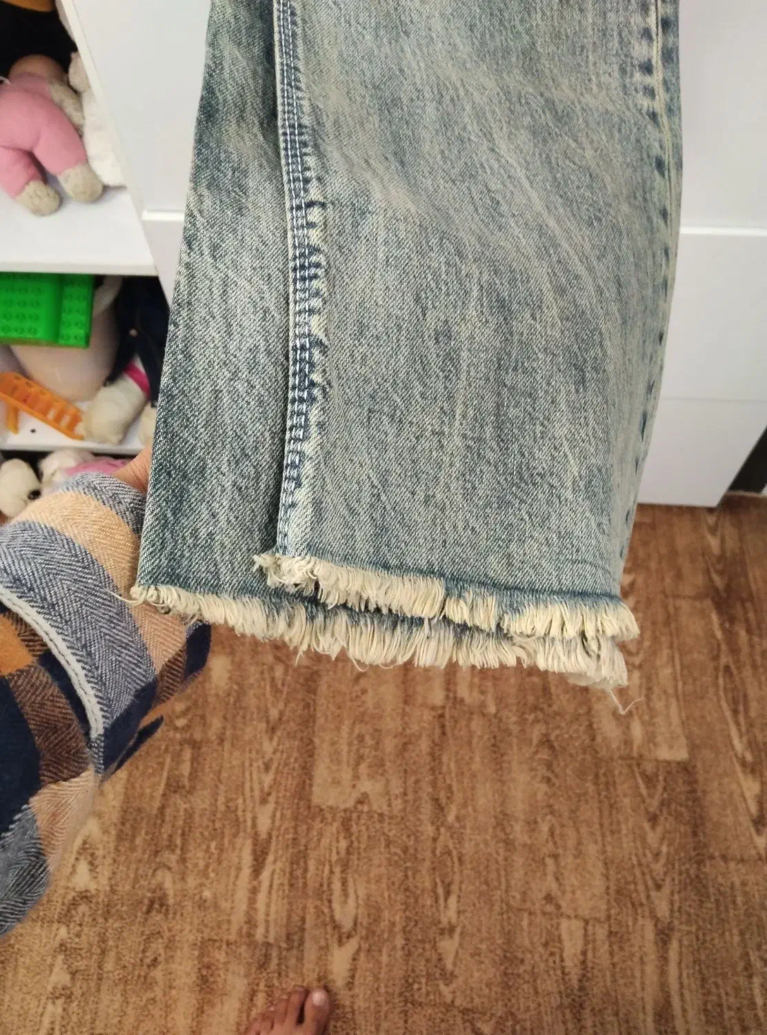 شلوار زنانه|لباس|تربت جام, کشتارگاه|دیوار