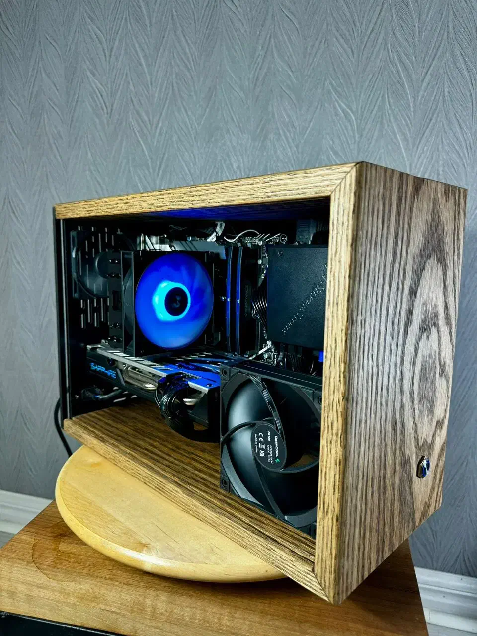 فروش و خرید کیس های گیمینگ و گرافیک های مورد دار|رایانه رومیزی|تهران, استاد معین|دیوار