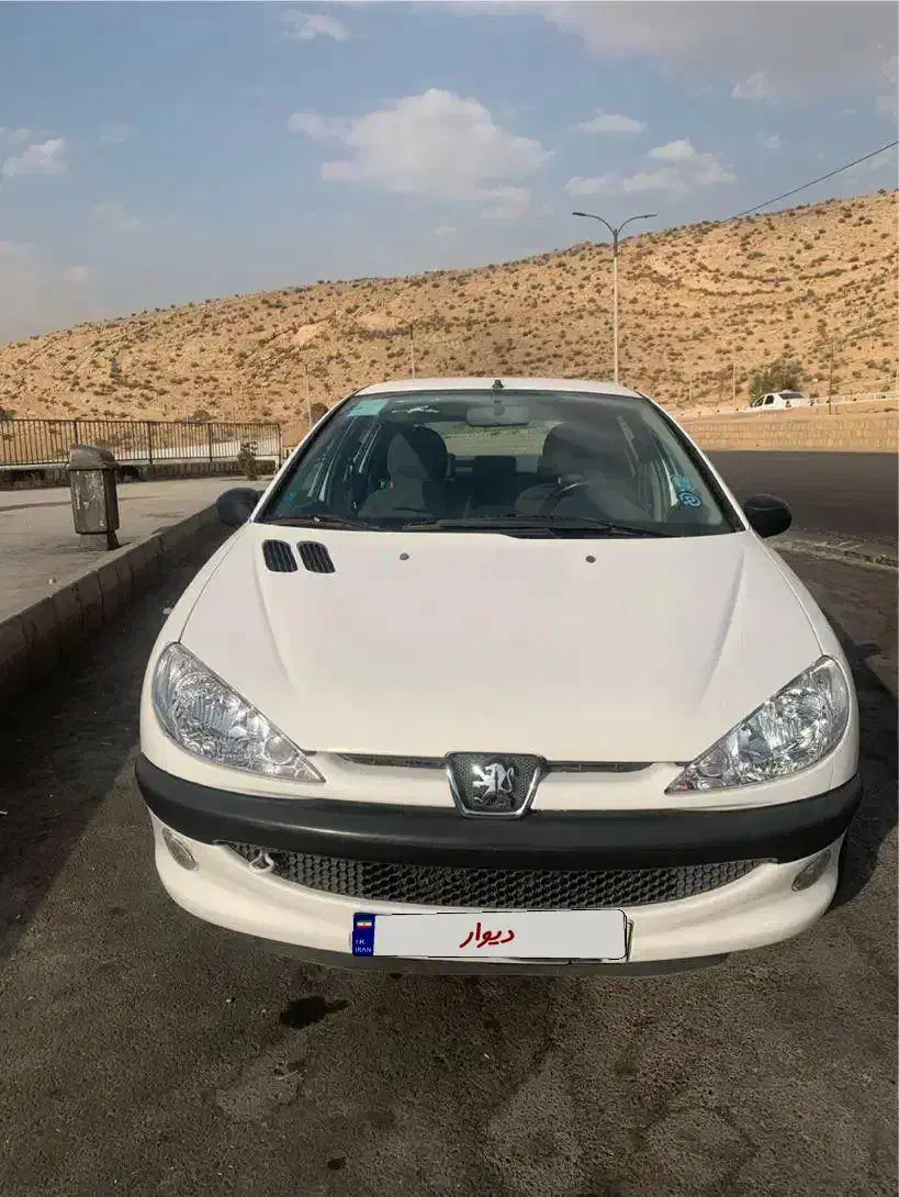 فروش پژو ۲۰۶ مدل ۹۷|خودرو سواری و وانت|شیراز, سیلو|دیوار