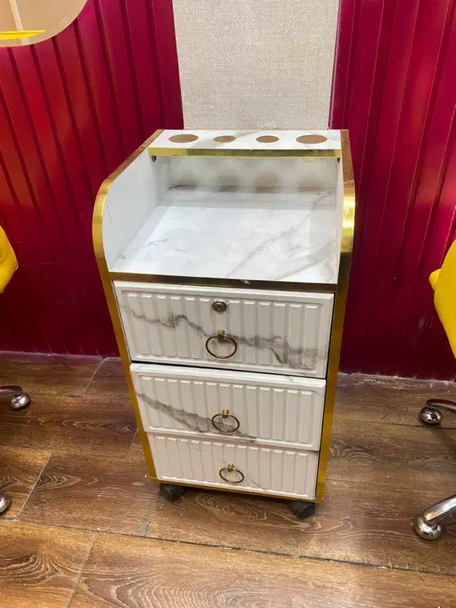 وسایل آرایشگاه|آرایشگاه و سالن‌های زیبایی|تهران, دروس|دیوار