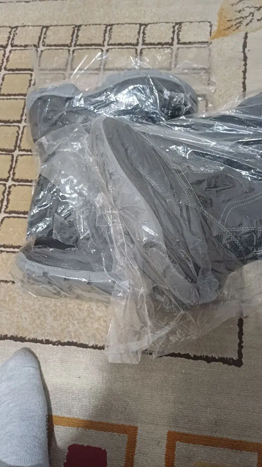 کفش ایمنی ساق بلند|کیف، کفش، کمربند|شیراز, انجیر|دیوار