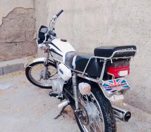 موتور|موتورسیکلت|گچی, |دیوار