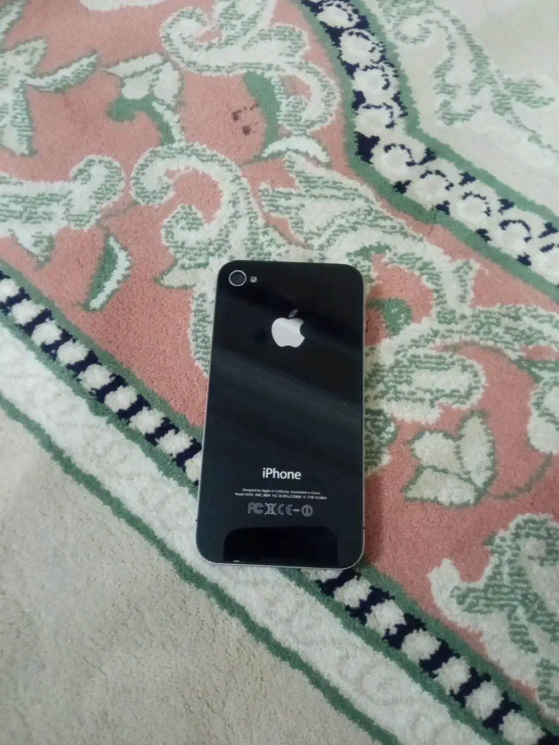 گوشی آیفون ۴|موبایل|قم, شاه احمد قاسم|دیوار