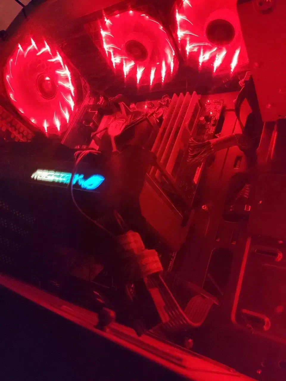 کیس کامپیوتر گیمینگ و رندرینگ|رایانه رومیزی|تهران, جردن|دیوار