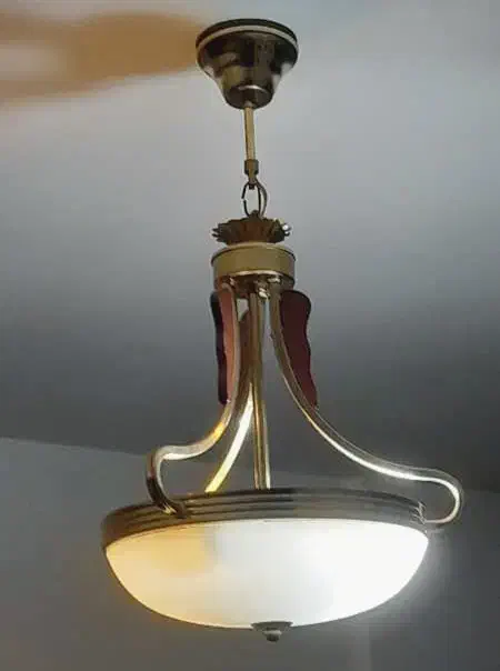 دو عدد لوستر سالم و خوشگل|لوستر و چراغ آویز|پرند, فاز ۵|دیوار