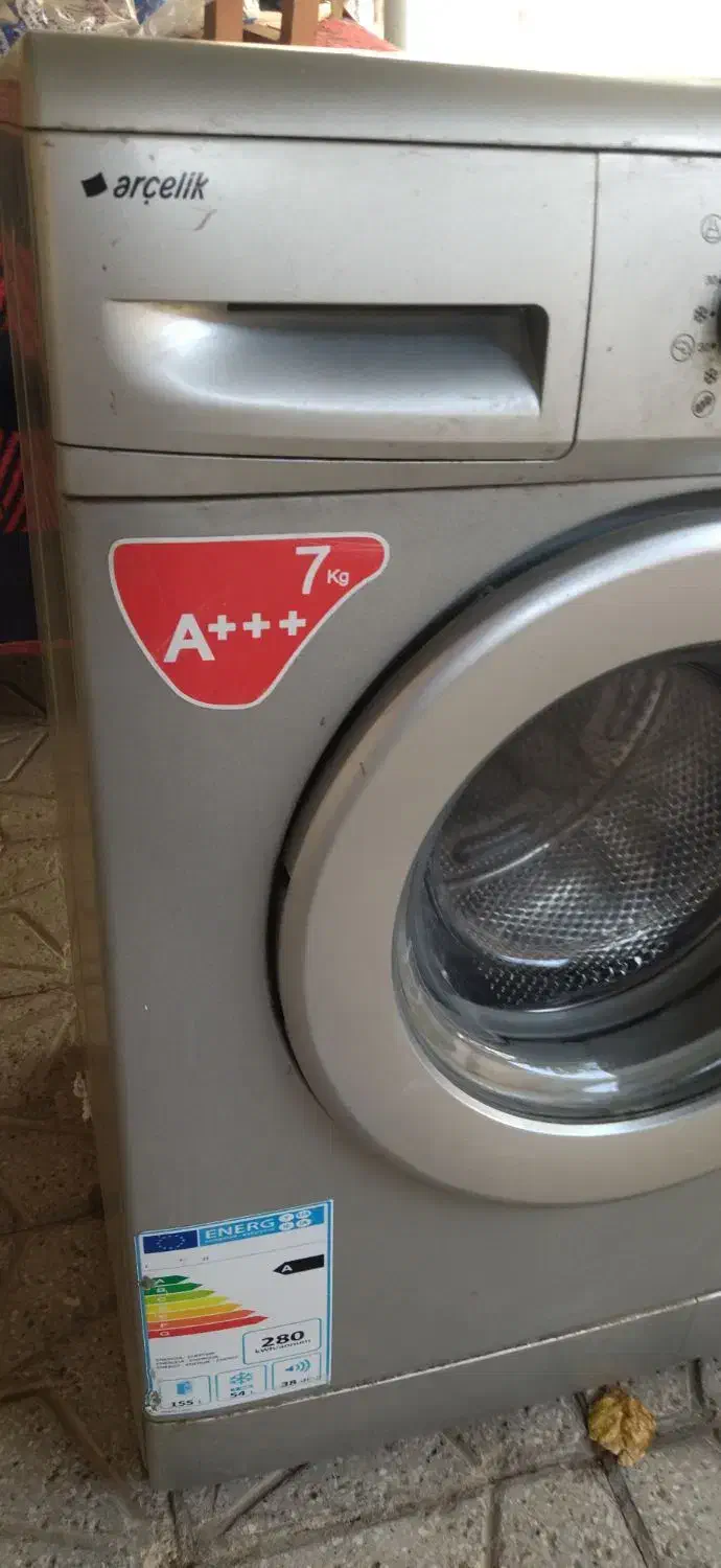 لباسشویی درحدنو سالم|ماشین لباسشویی و خشک‌کن لباس|کاشمر, |دیوار