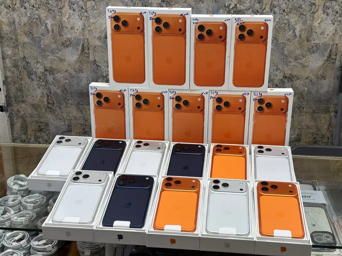 17ProMax 256g Zaa Not/Active|موبایل|بانه, |دیوار