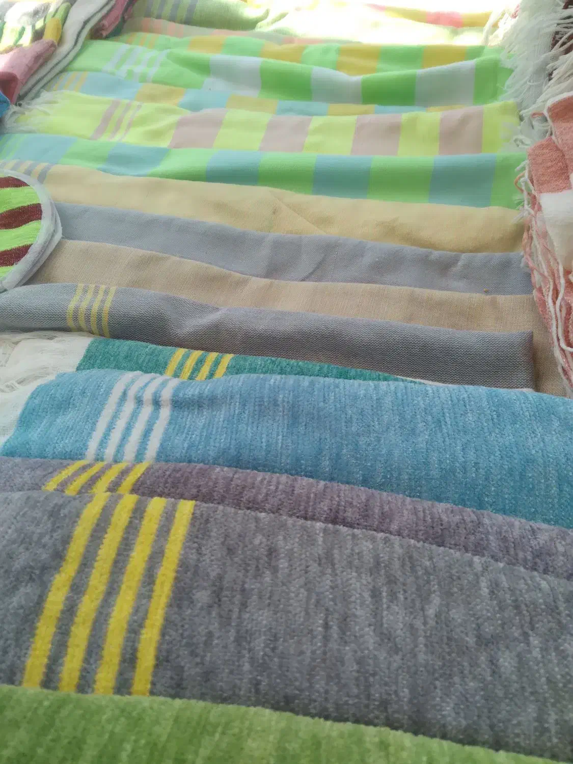 حوله حمام ودست وصورت|لوازم حمام|اسفراین, |دیوار