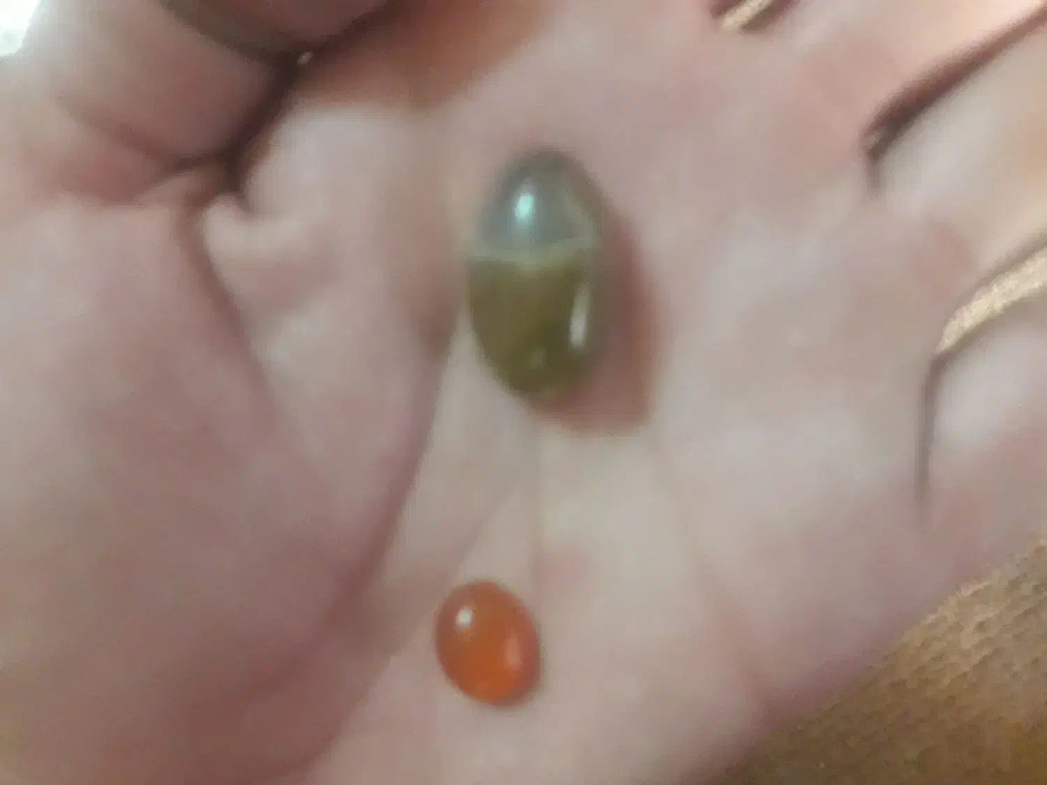 سنگ عقیق کهنه عسلی و زنبوری|جواهرات|نجفآباد, ویلاشهر|دیوار