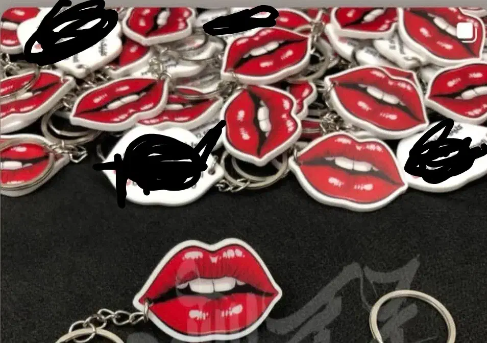 جاسویچی ارایشگرها|زیورآلات و اکسسوری|سنندج, |دیوار