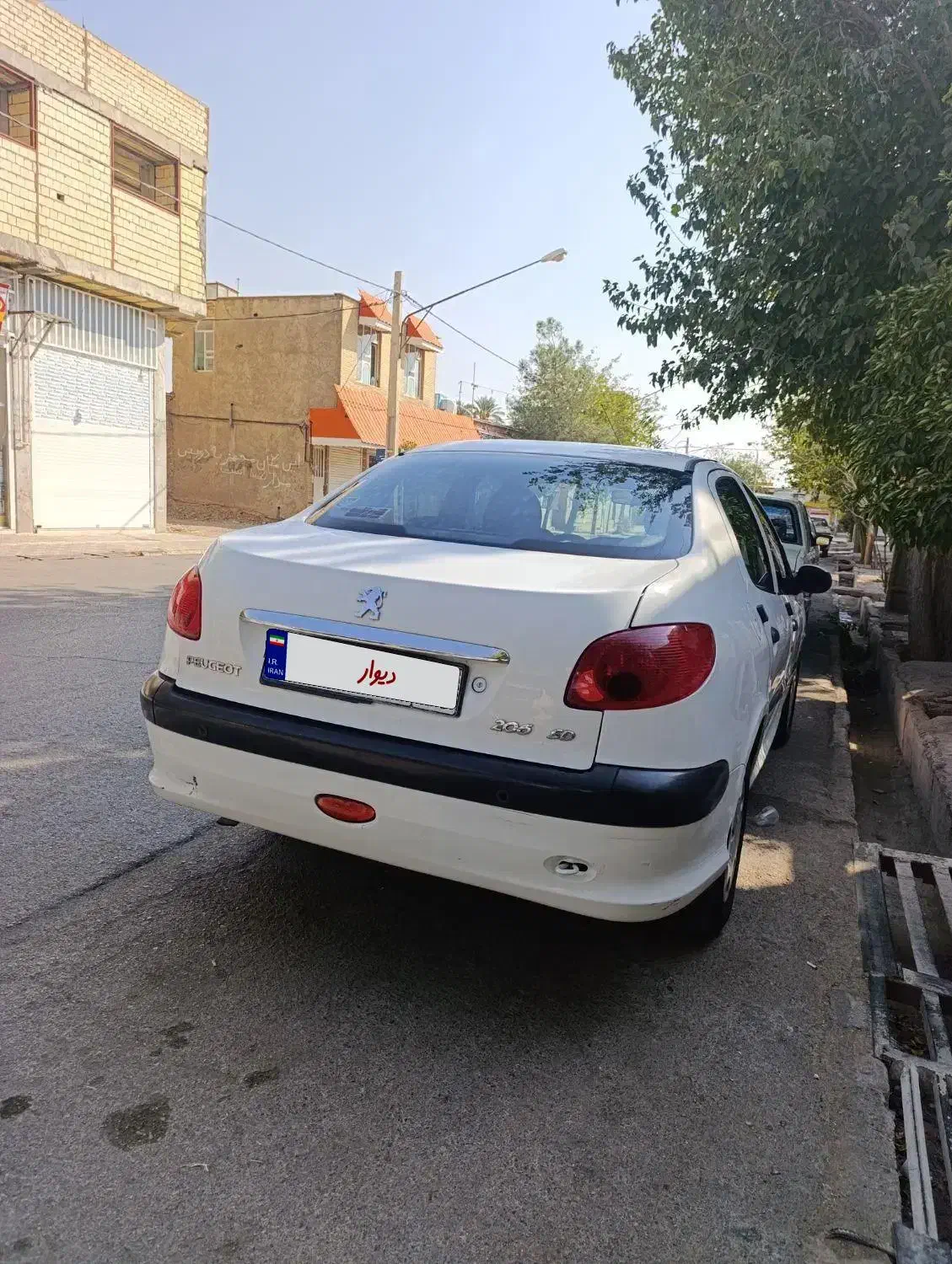 ۲۰۶ مدل ۹۶ v8 فول|خودرو سواری و وانت|شیراز, شهرک مدرس|دیوار