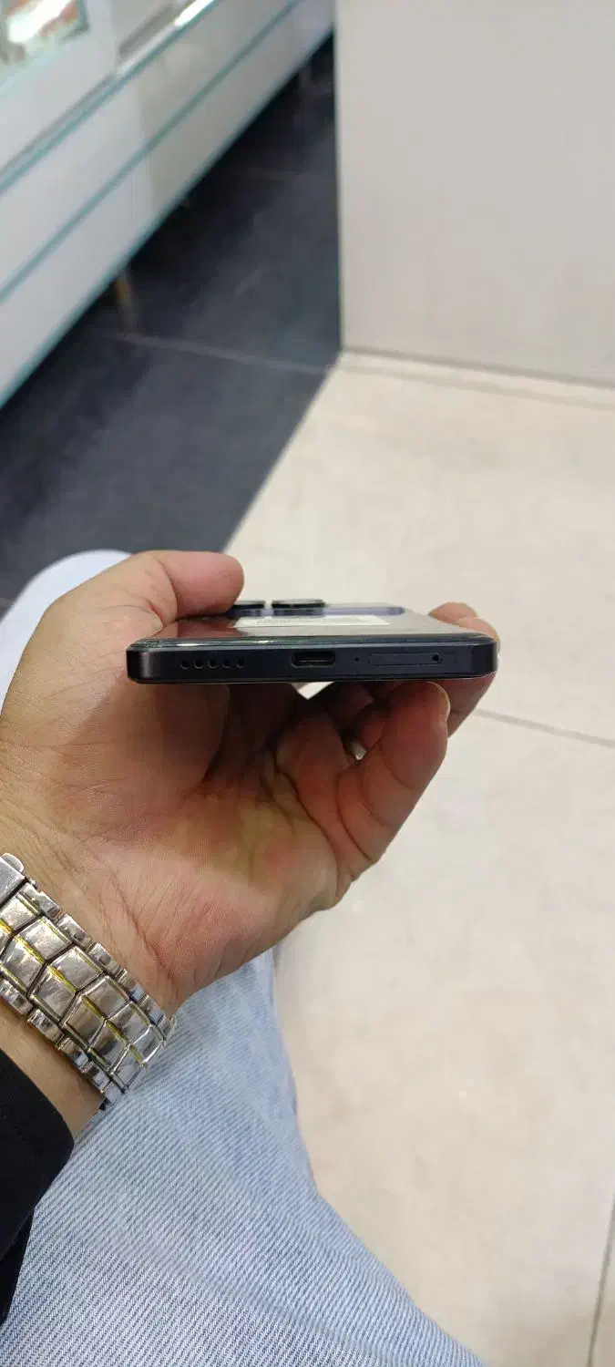 گوشی|موبایل|بومهن, |دیوار