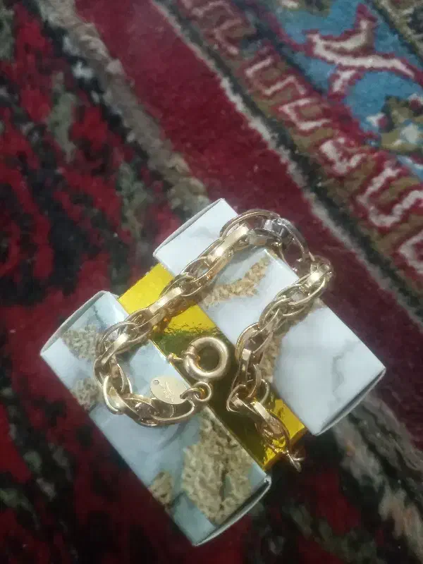 طلای مستعمل|جواهرات|مه ولات, |دیوار