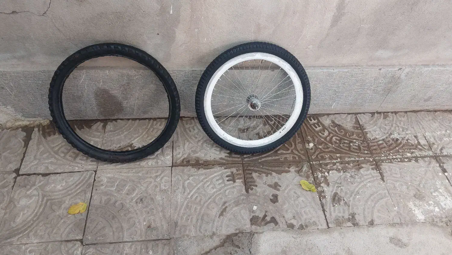 یک رنگ بالاستیک بایک لاستیک ماله دوچرخی ۲۰ته|دوچرخه، اسکیت، اسکوتر|کرمان, |دیوار